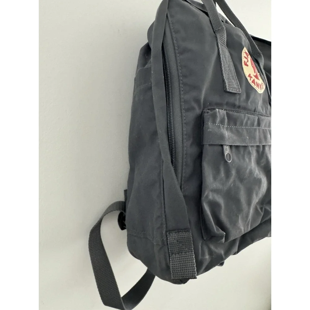 Fjallraven Kanken‎ Backpack, Light Gray Bag Laptop Hiking Outdoor School